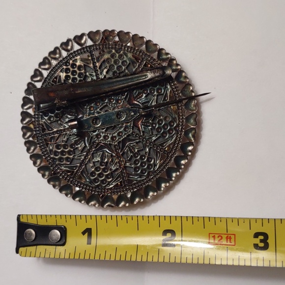 Distressed Green & Gold Vintage Ivory Cameo Brooch Restored - Picture 12 of 12